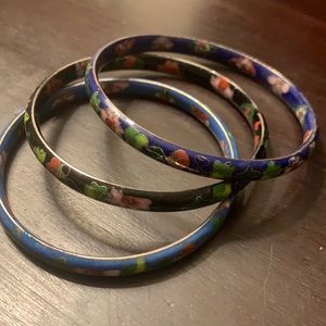 Set of three ceramic bracelets